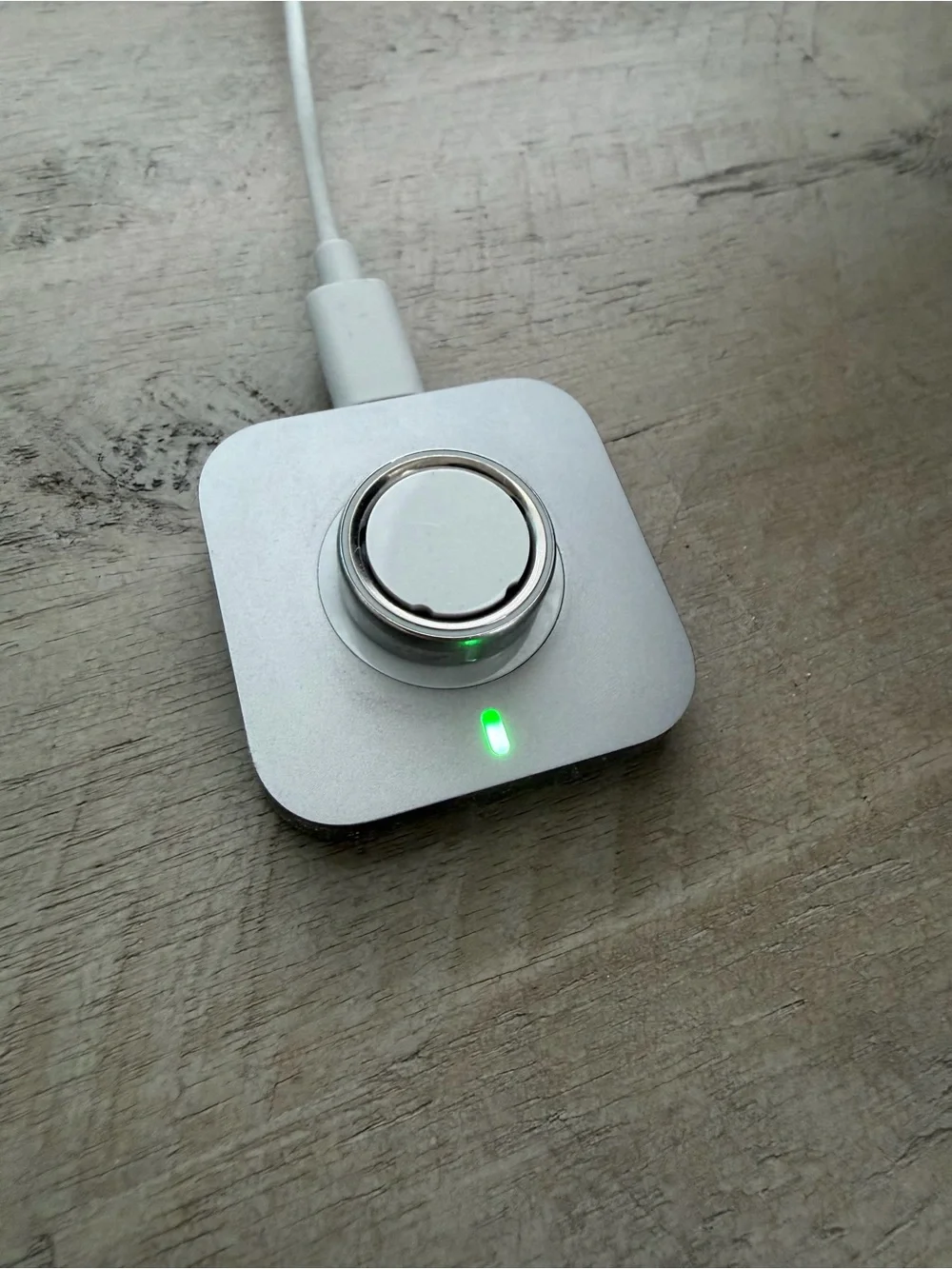 Oura Ring Charger Pad in Silver with Green LED